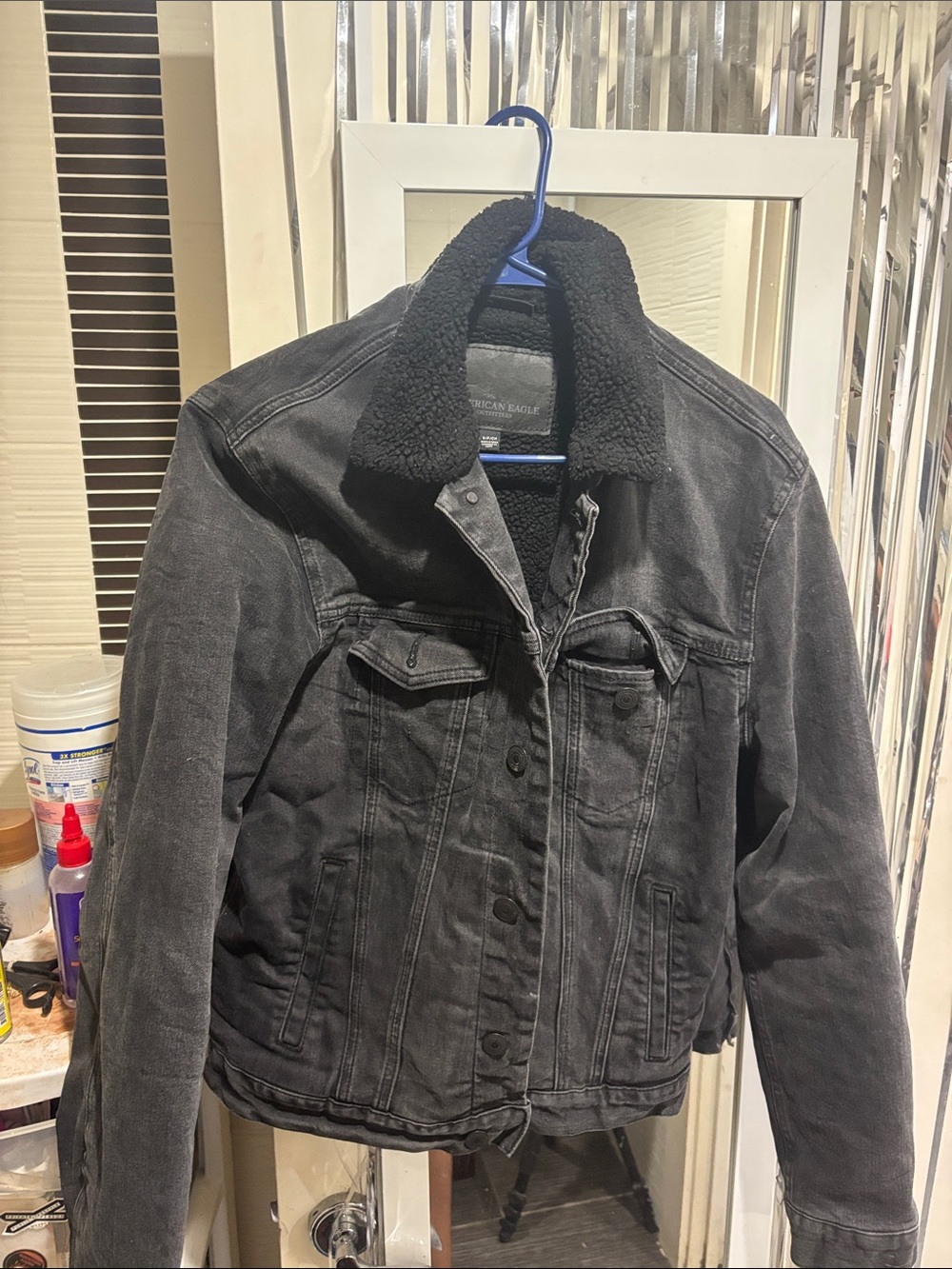 American Eagle Outfitters Black Sherpa-Lined Denim Trucker Jacket